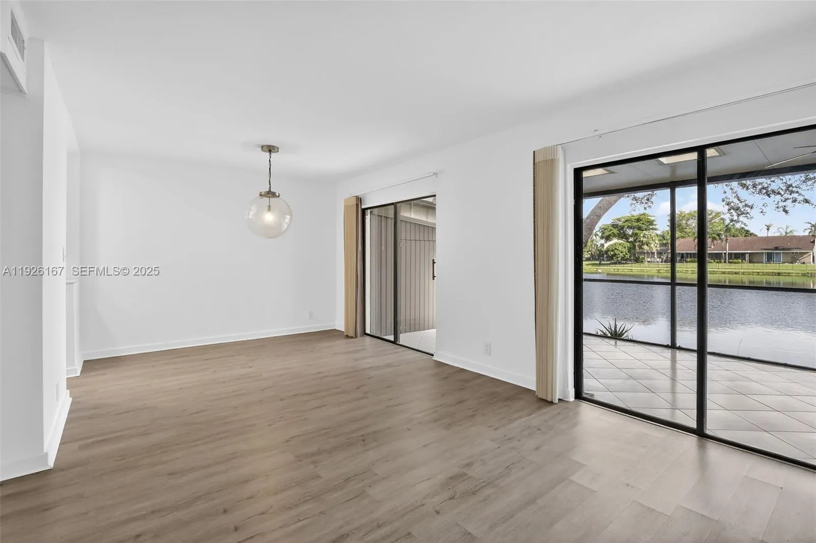 9703 N New River Canal Rd 103, Plantation, Florida, Plantation, Florida 33324, 4 Bedrooms Bedrooms, ,2 BathroomsBathrooms,Residential,For Sale,9703 N New River Canal Rd 103, Plantation, Florida,A11926167