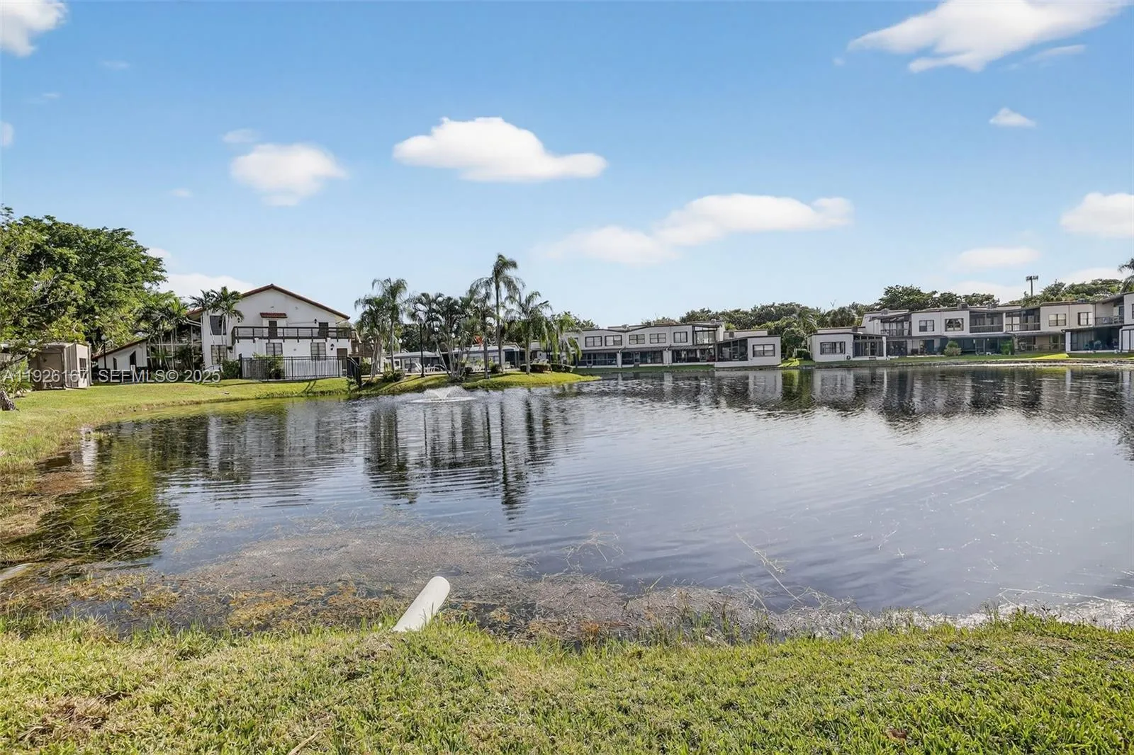 9703 N New River Canal Rd 103, Plantation, Florida, Plantation, Florida 33324, 4 Bedrooms Bedrooms, ,2 BathroomsBathrooms,Residential,For Sale,9703 N New River Canal Rd 103, Plantation, Florida,A11926167