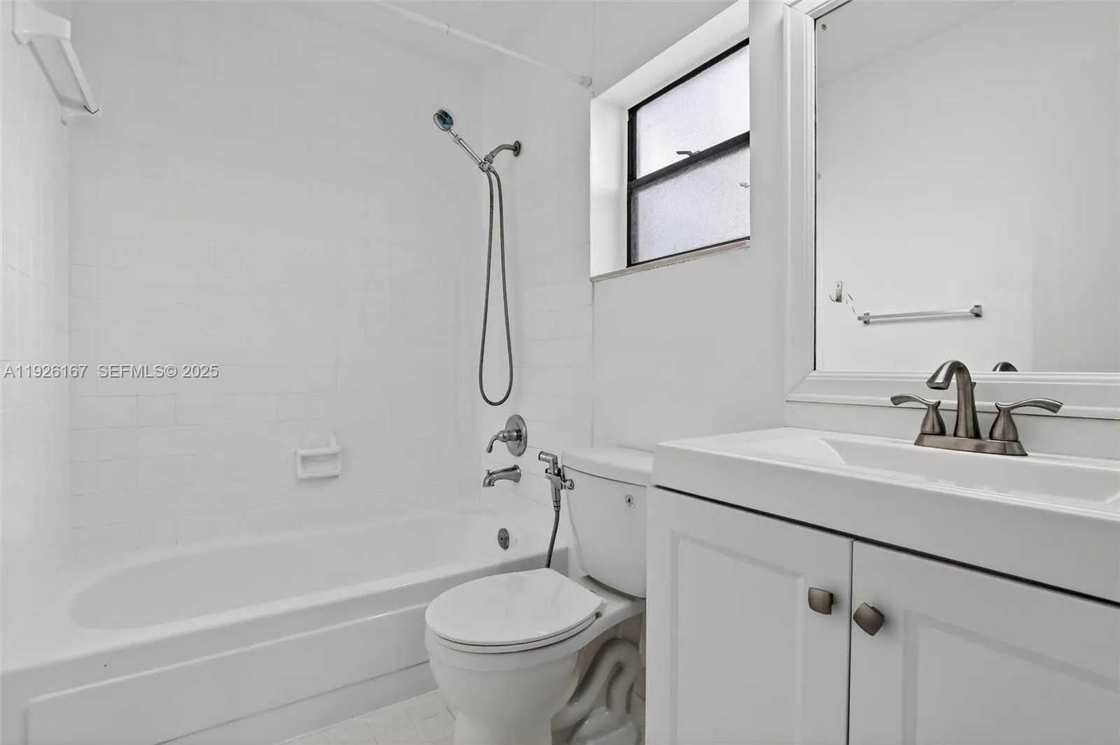 9703 N New River Canal Rd 103, Plantation, Florida, Plantation, Florida 33324, 4 Bedrooms Bedrooms, ,2 BathroomsBathrooms,Residential,For Sale,9703 N New River Canal Rd 103, Plantation, Florida,A11926167