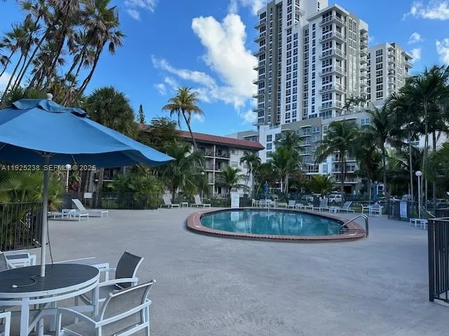 8101 Sw 72nd Ave 312w, Miami, Florida 33143, Miami, Florida 33143, 1 Bedroom Bedrooms, ,1 BathroomBathrooms,Residential Lease,For Rent,8101 Sw 72nd Ave 312w, Miami, Florida 33143,A11925238