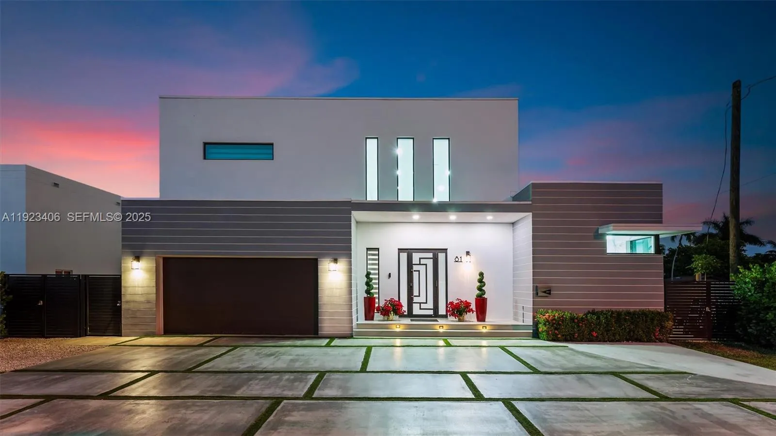81 S Royal Poinciana Blvd, Miami Springs, Florida, Miami Springs, Florida 33166, 4 Bedrooms Bedrooms, ,5 BathroomsBathrooms,Residential,For Sale,81 S Royal Poinciana Blvd, Miami Springs, Florida ,A11923406