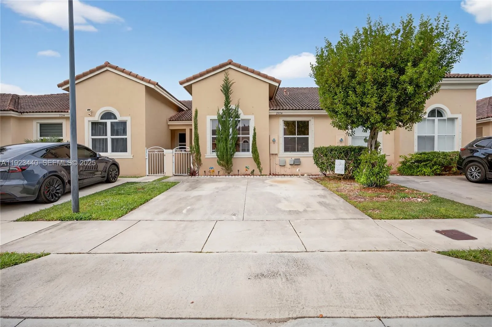 23734 Sw 110th Pl, Homestead, Florida 33032, Homestead, Florida 33032, 3 Bedrooms Bedrooms, ,2 BathroomsBathrooms,Residential Lease,For Rent,23734 Sw 110th Pl, Homestead, Florida 33032,A11923440