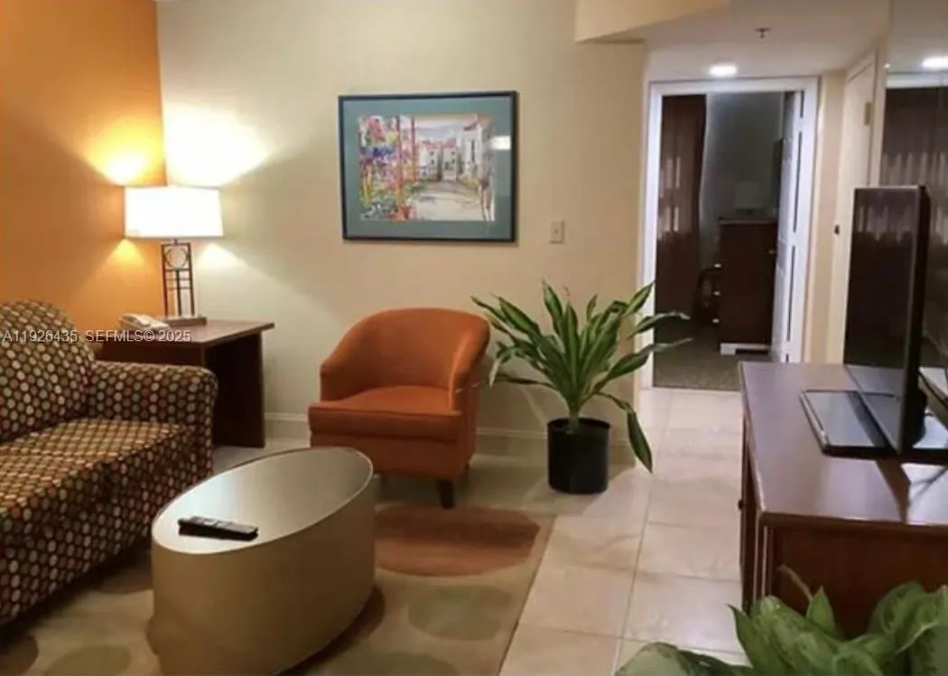 16690 Blatt Blvd B, Weston, Florida 33326, Weston, Florida 33326, 1 Bedroom Bedrooms, ,1 BathroomBathrooms,Residential Lease,For Rent,16690 Blatt Blvd B, Weston, Florida 33326,A11926435