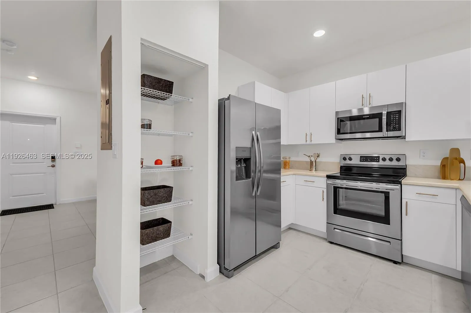 12976 Sw 233rd Ter, Homestead, Florida 33032, Homestead, Florida 33032, 3 Bedrooms Bedrooms, ,2 BathroomsBathrooms,Residential,For Sale,12976 Sw 233rd Ter, Homestead, Florida 33032,A11926463