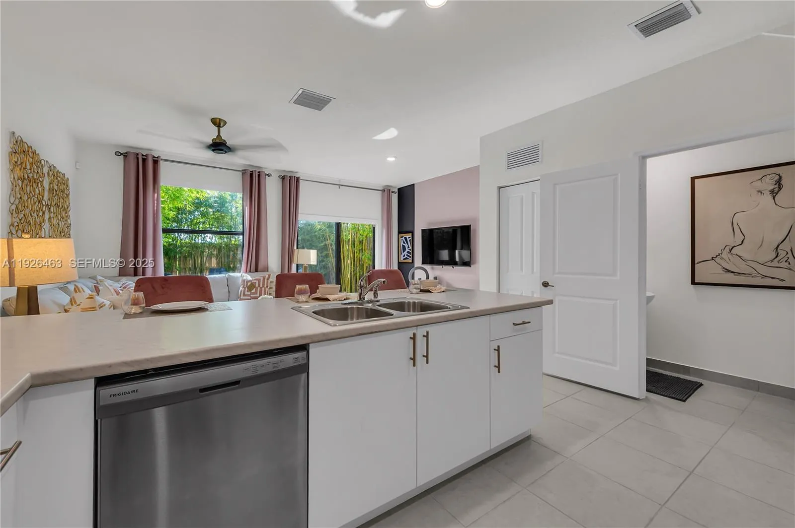 12976 Sw 233rd Ter, Homestead, Florida 33032, Homestead, Florida 33032, 3 Bedrooms Bedrooms, ,2 BathroomsBathrooms,Residential,For Sale,12976 Sw 233rd Ter, Homestead, Florida 33032,A11926463