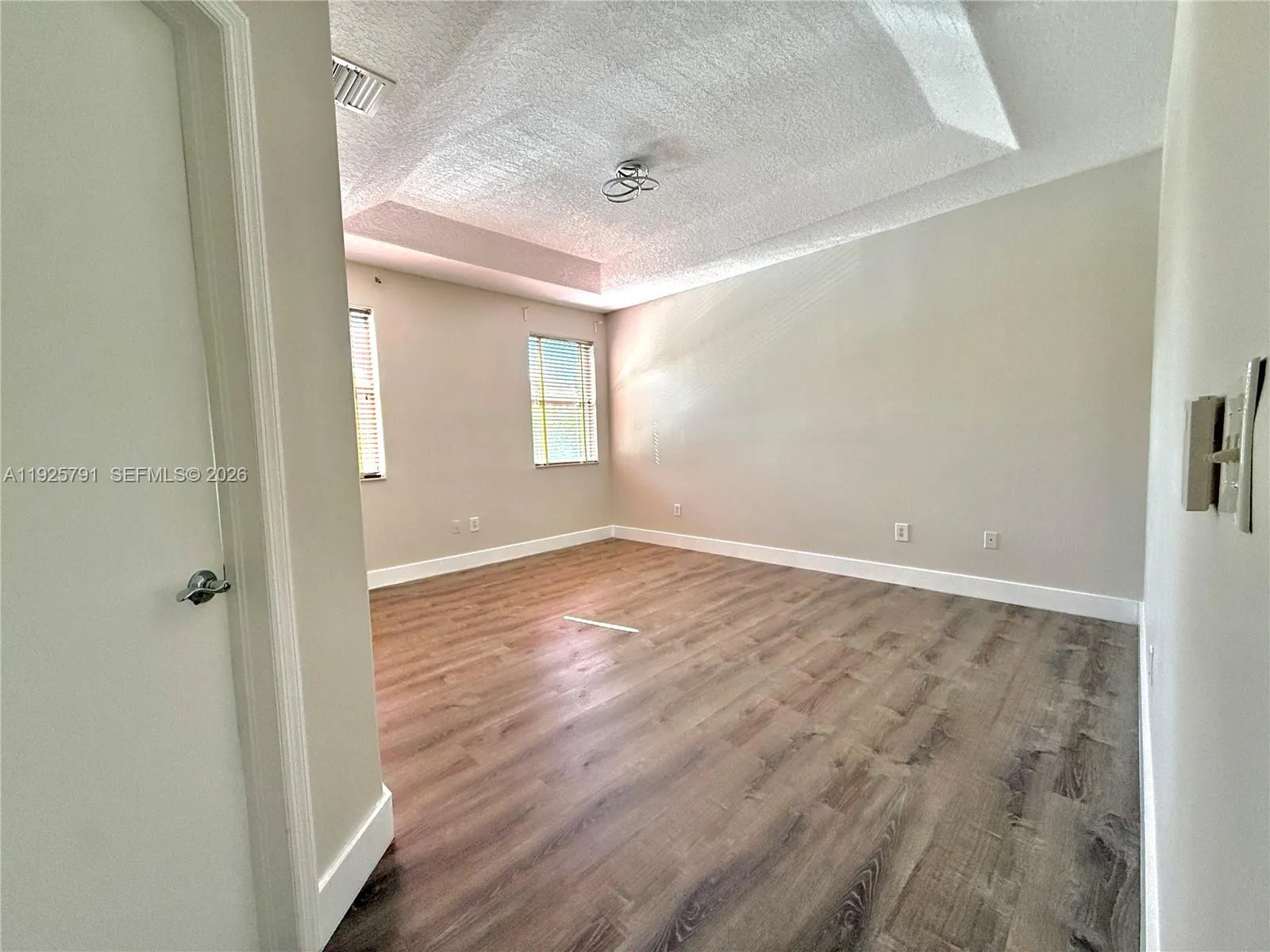 10866 Nw 51st Ln, Doral, Florida 33178, Doral, Florida 33178, 3 Bedrooms Bedrooms, ,2 BathroomsBathrooms,Residential,For Sale,10866 Nw 51st Ln, Doral, Florida 33178,A11925791