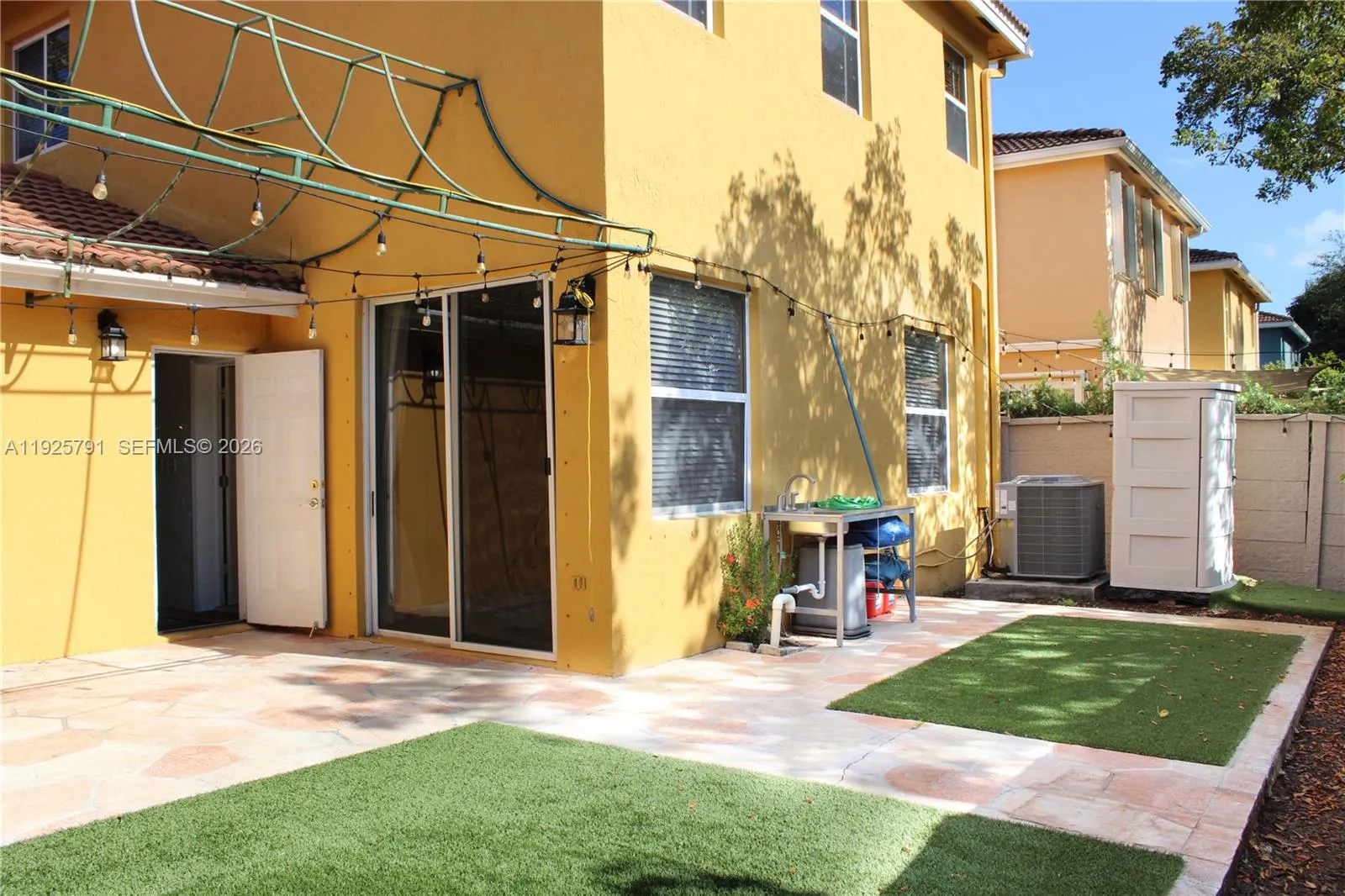 10866 Nw 51st Ln, Doral, Florida 33178, Doral, Florida 33178, 3 Bedrooms Bedrooms, ,2 BathroomsBathrooms,Residential,For Sale,10866 Nw 51st Ln, Doral, Florida 33178,A11925791