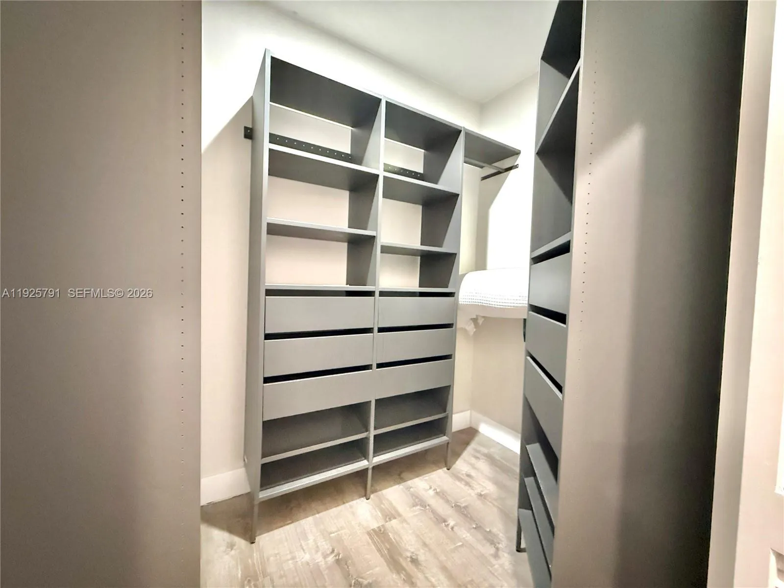 10866 Nw 51st Ln, Doral, Florida 33178, Doral, Florida 33178, 3 Bedrooms Bedrooms, ,2 BathroomsBathrooms,Residential,For Sale,10866 Nw 51st Ln, Doral, Florida 33178,A11925791