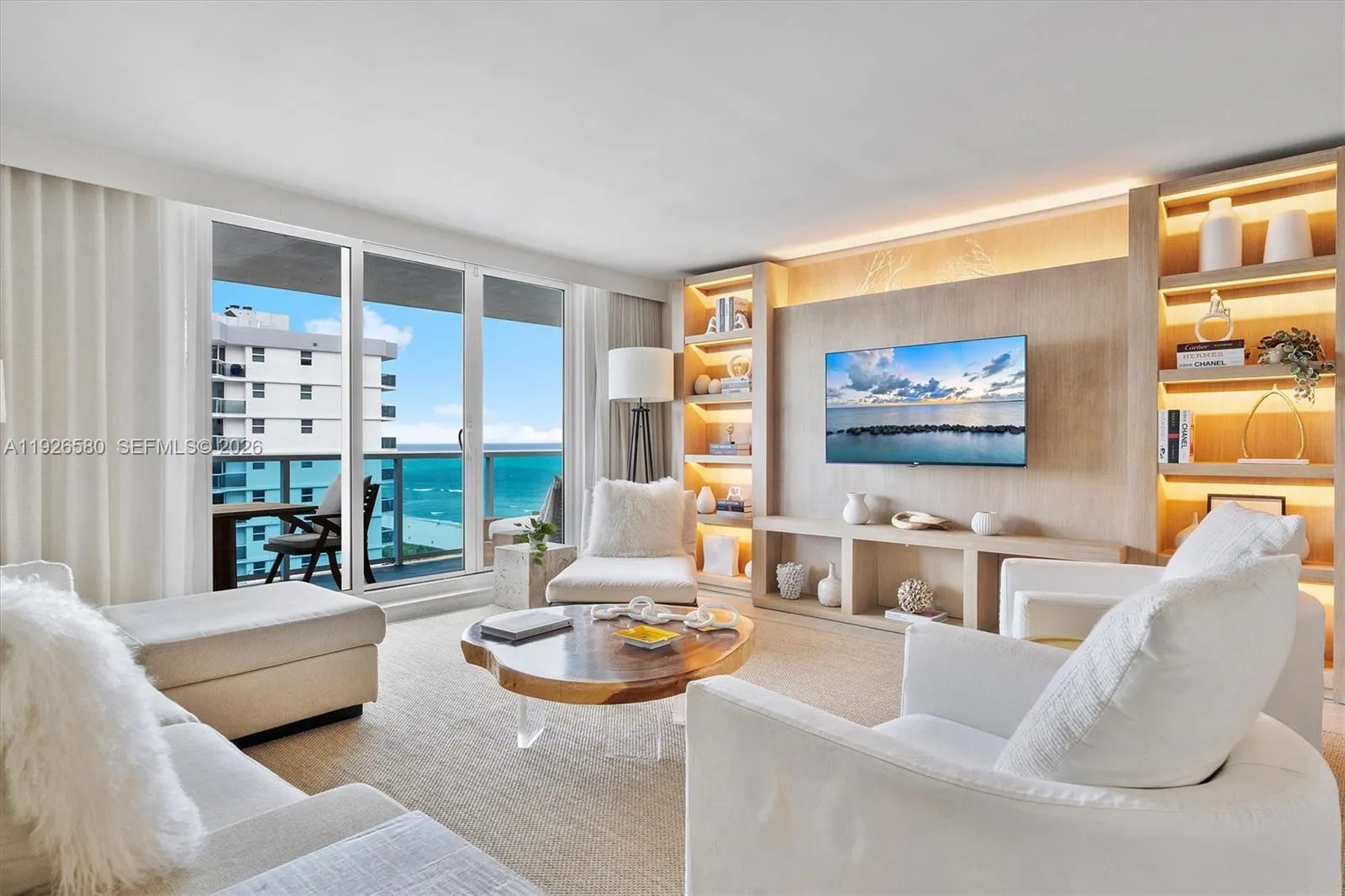 102 24th St 1413, Miami Beach, Florida 33139, Miami Beach, Florida 33139, 3 Bedrooms Bedrooms, ,3 BathroomsBathrooms,Residential,For Sale,102 24th St 1413, Miami Beach, Florida 33139,A11926580