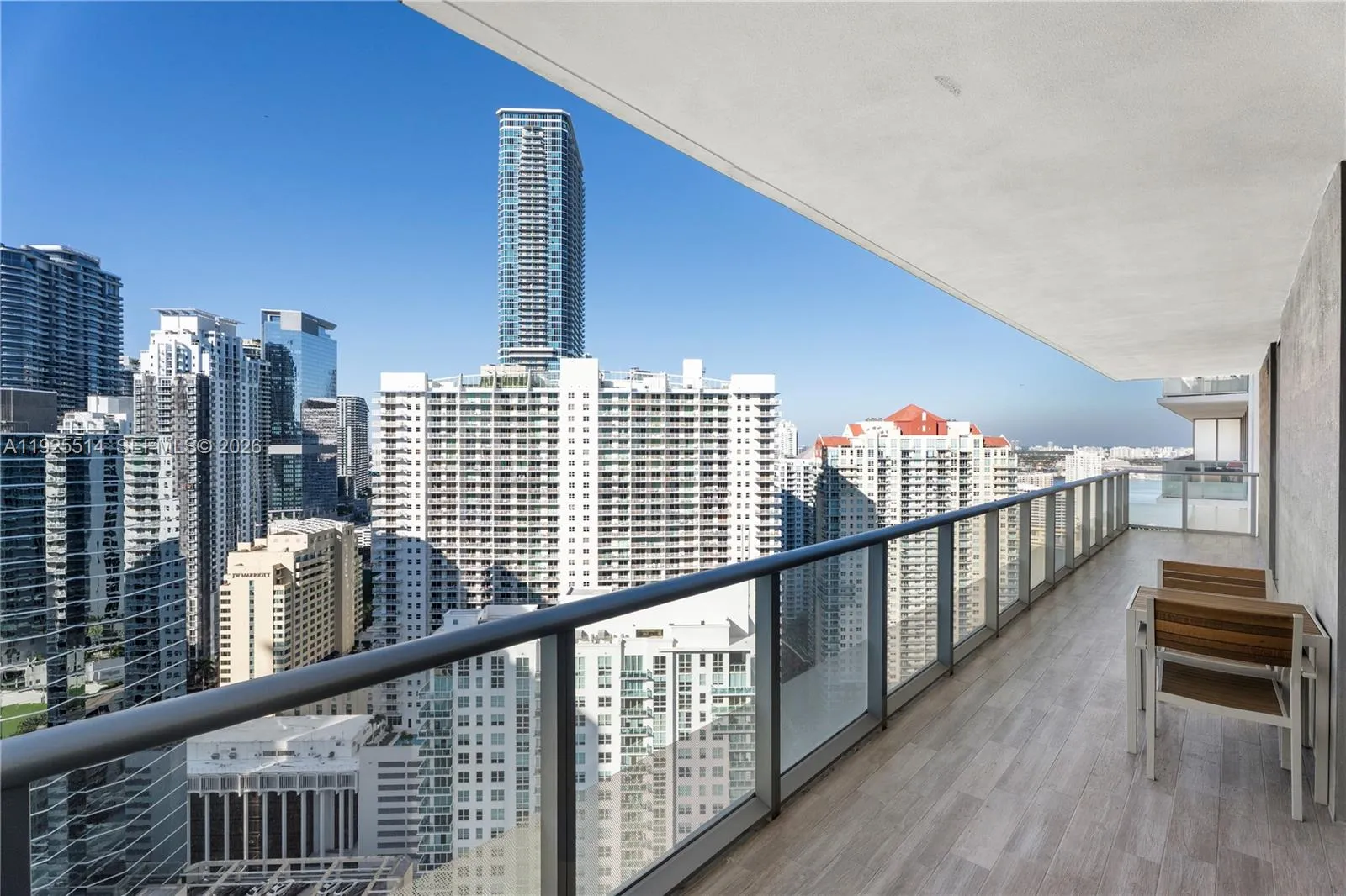 1300 Brickell Bay Dr 3500, Miami, Florida 33131, Miami, Florida 33131, 1 Bedroom Bedrooms, ,1 BathroomBathrooms,Residential Lease,For Rent,1300 Brickell Bay Dr 3500, Miami, Florida 33131,A11925514