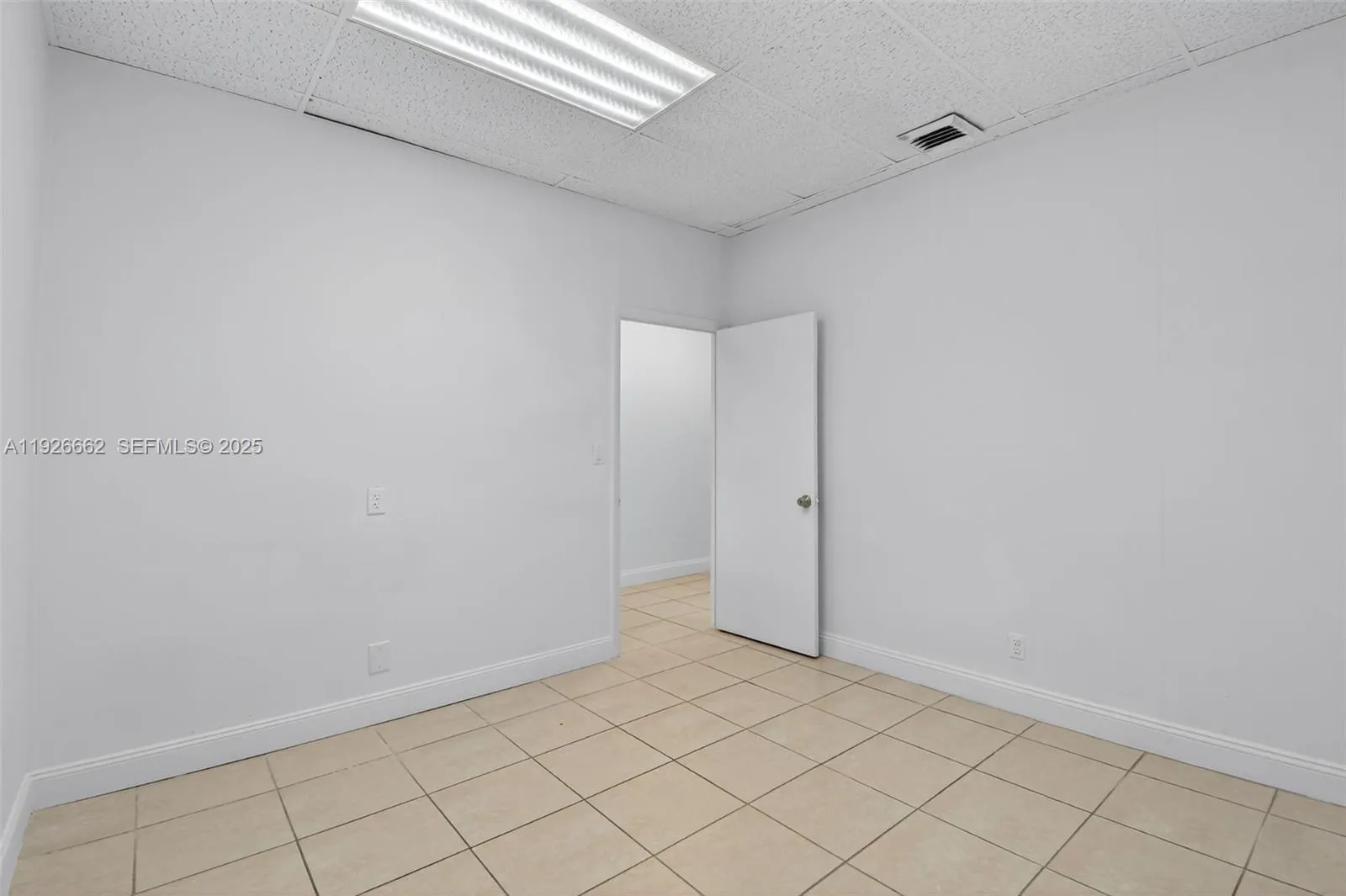 3801 N University Dr 402, Sunrise, Florida 33351, Sunrise, Florida 33351, ,Commercial Lease,For Rent,3801 N University Dr 402, Sunrise, Florida 33351,A11926662