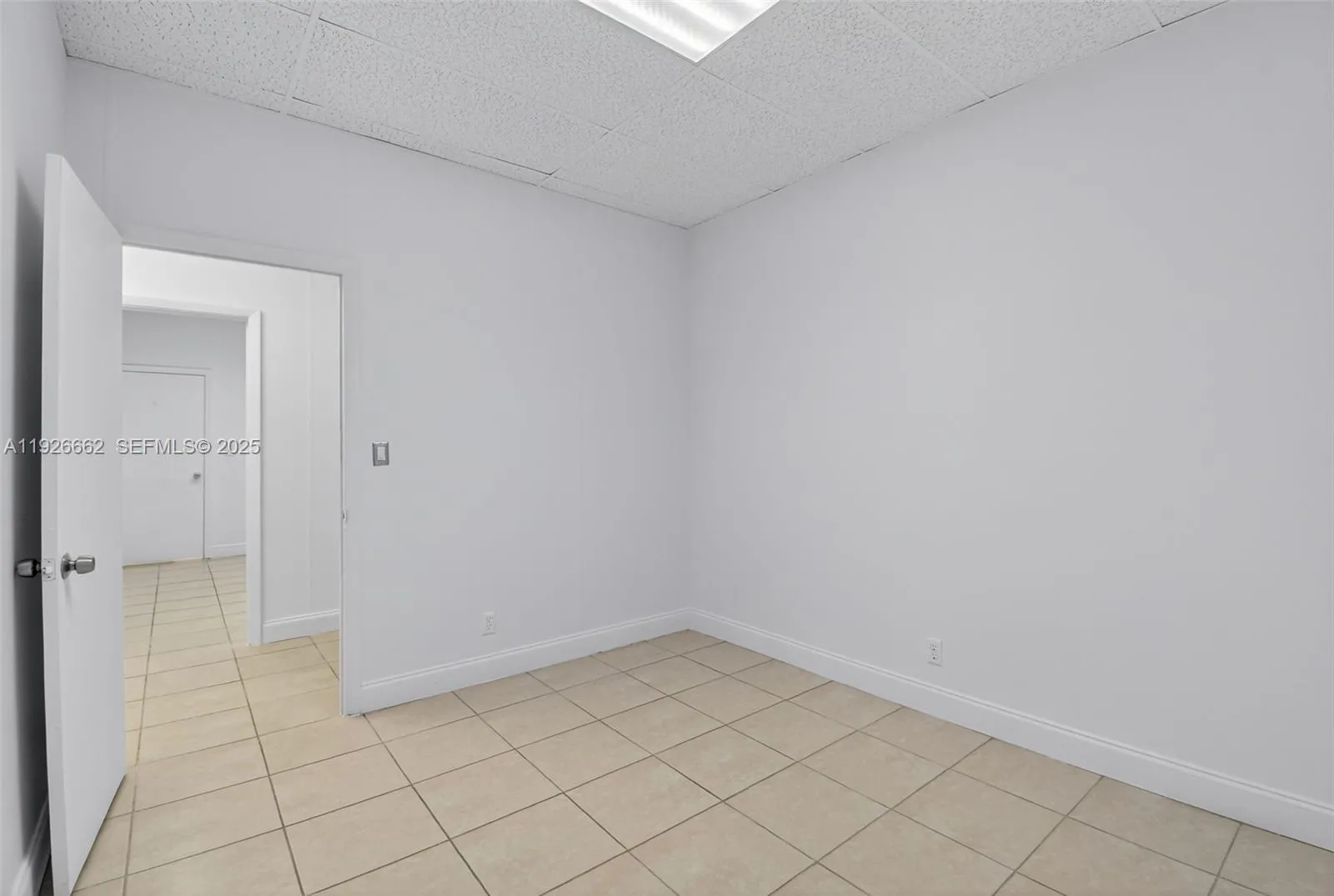 3801 N University Dr 402, Sunrise, Florida 33351, Sunrise, Florida 33351, ,Commercial Lease,For Rent,3801 N University Dr 402, Sunrise, Florida 33351,A11926662