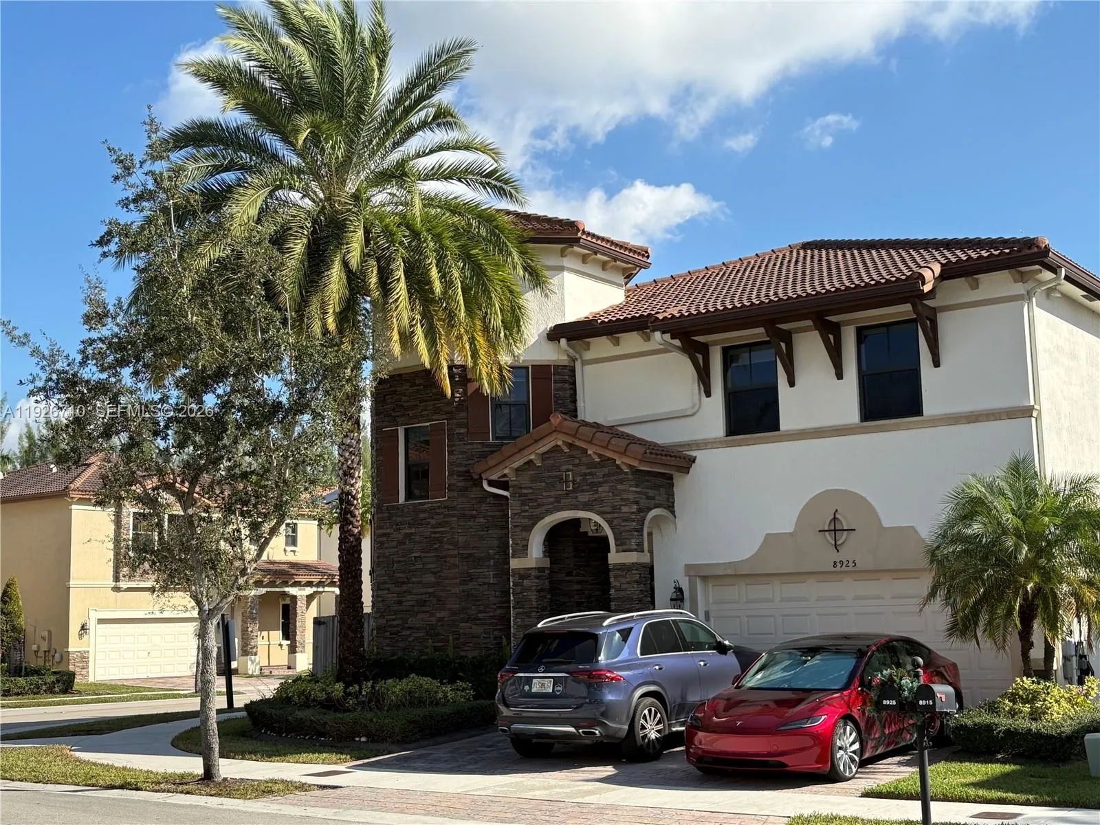 8925 Nw 99th Ct, Doral, Florida 33178, Doral, Florida 33178, 5 Bedrooms Bedrooms, ,5 BathroomsBathrooms,Residential,For Sale,8925 Nw 99th Ct, Doral, Florida 33178,A11926710