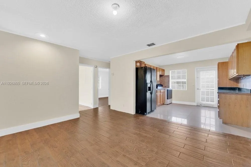 417 Sw 3rd St, Hallandale Beach, Florida 33009, Hallandale Beach, Florida 33009, ,Residential Income,For Sale,417 Sw 3rd St, Hallandale Beach, Florida 33009,A11926805