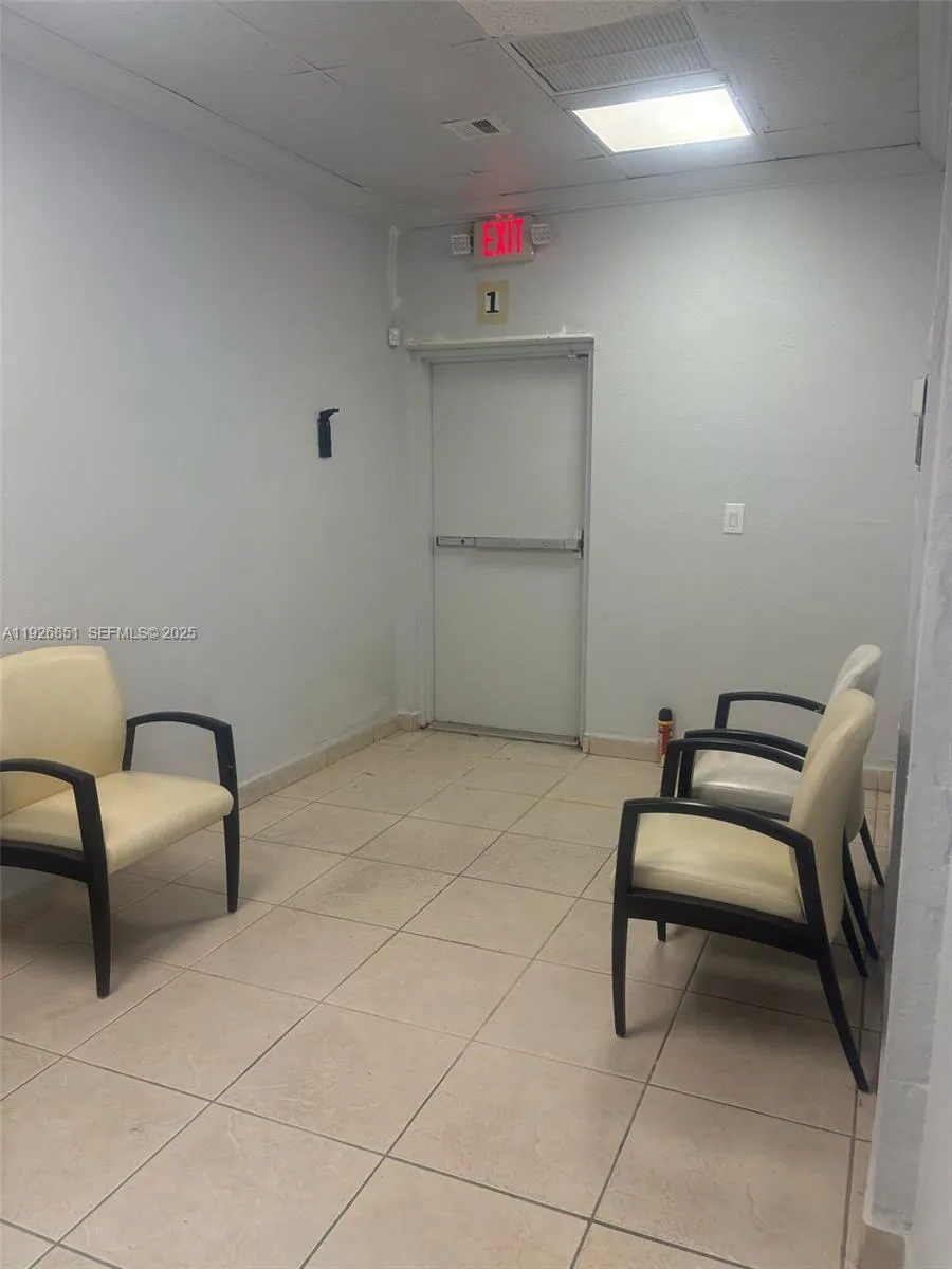 828 W Pembroke Rd, Hallandale Beach, Florida 33009, Hallandale Beach, Florida 33009, ,Commercial Lease,For Rent,828 W Pembroke Rd, Hallandale Beach, Florida 33009,A11926851