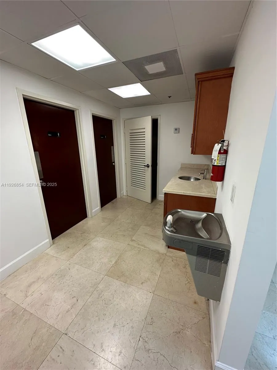 268 Alhambra Cir, Coral Gables, Florida 33134, Coral Gables, Florida 33134, ,Commercial Lease,For Rent,268 Alhambra Cir, Coral Gables, Florida 33134,A11926854