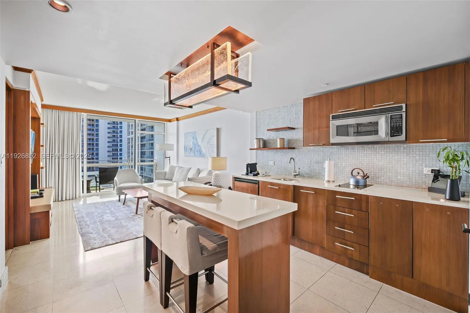 6801 Collins Ave 614 (legal 609), Miami Beach, Flo, Miami Beach, Florida 33141, 1 Bedroom Bedrooms, ,1 BathroomBathrooms,Residential,For Sale,6801 Collins Ave 614 (legal 609), Miami Beach, Flo,A11926852