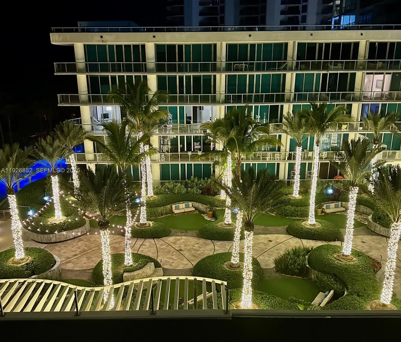 6801 Collins Ave 614 (legal 609), Miami Beach, Flo, Miami Beach, Florida 33141, 1 Bedroom Bedrooms, ,1 BathroomBathrooms,Residential,For Sale,6801 Collins Ave 614 (legal 609), Miami Beach, Flo,A11926852