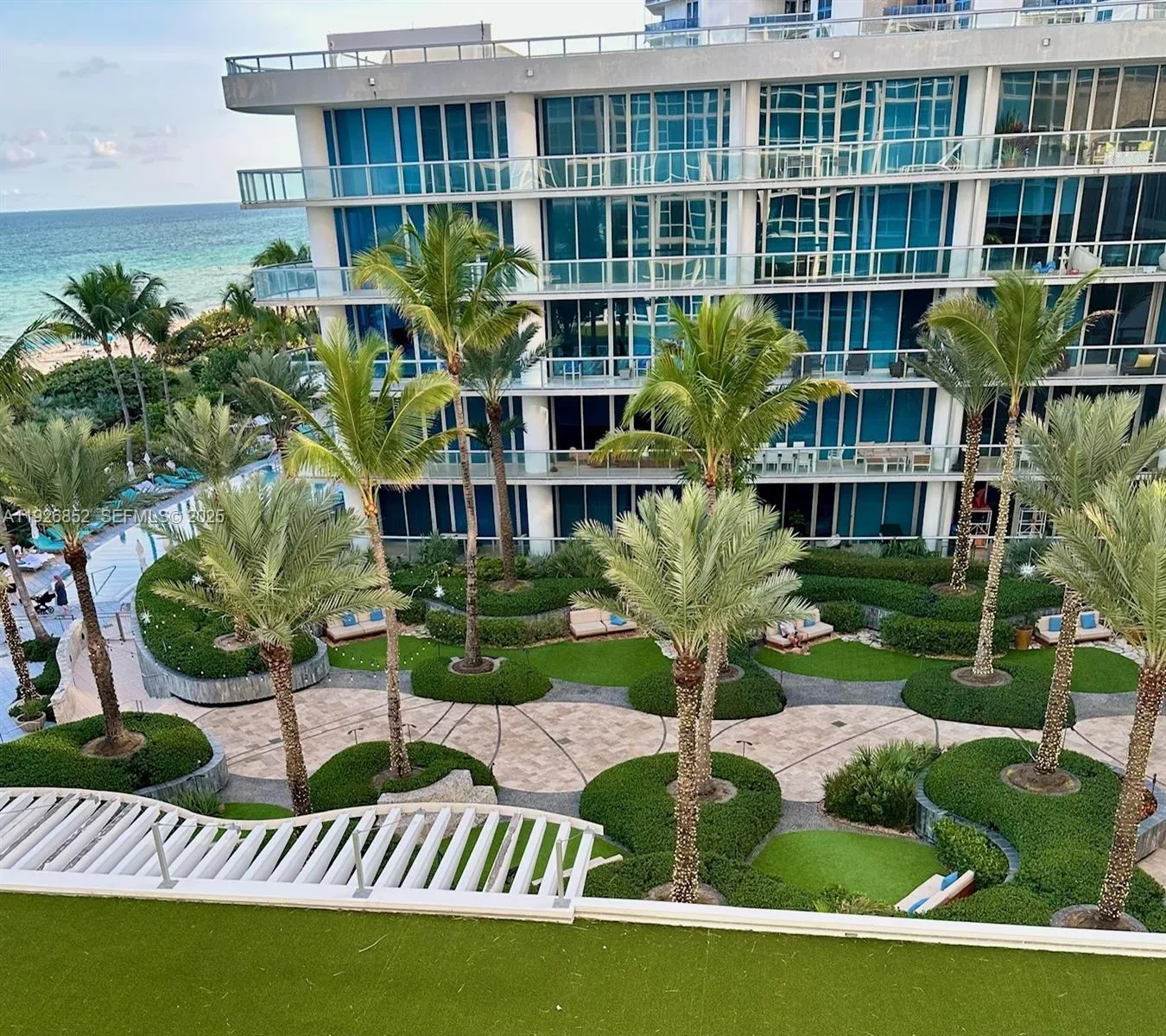 6801 Collins Ave 614 (legal 609), Miami Beach, Flo, Miami Beach, Florida 33141, 1 Bedroom Bedrooms, ,1 BathroomBathrooms,Residential,For Sale,6801 Collins Ave 614 (legal 609), Miami Beach, Flo,A11926852