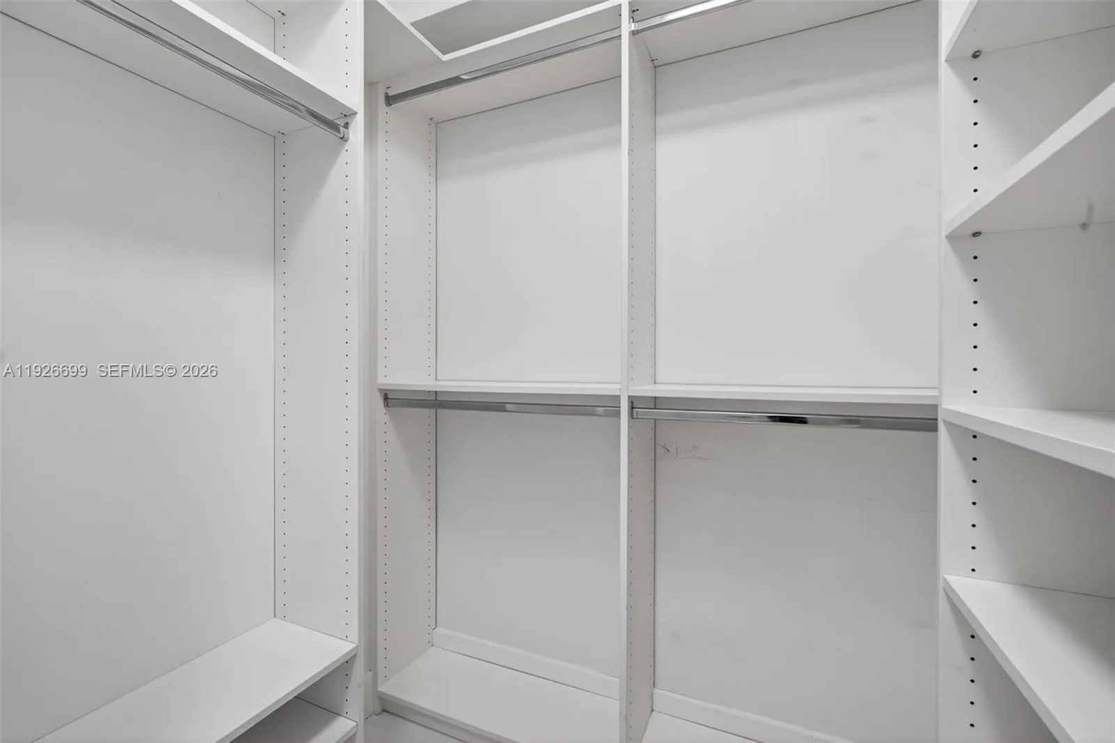 5077 Nw 7th St 610, Miami, Florida 33126, Miami, Florida 33126, 1 Bedroom Bedrooms, ,1 BathroomBathrooms,Residential,For Sale,5077 Nw 7th St 610, Miami, Florida 33126,A11926699