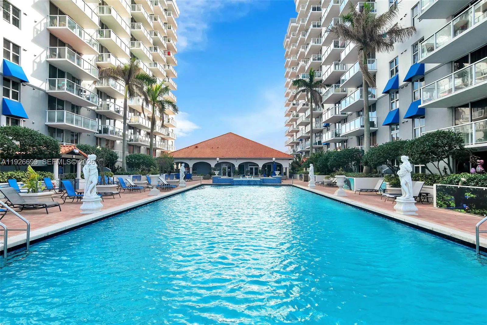 5077 Nw 7th St 610, Miami, Florida 33126, Miami, Florida 33126, 1 Bedroom Bedrooms, ,1 BathroomBathrooms,Residential,For Sale,5077 Nw 7th St 610, Miami, Florida 33126,A11926699