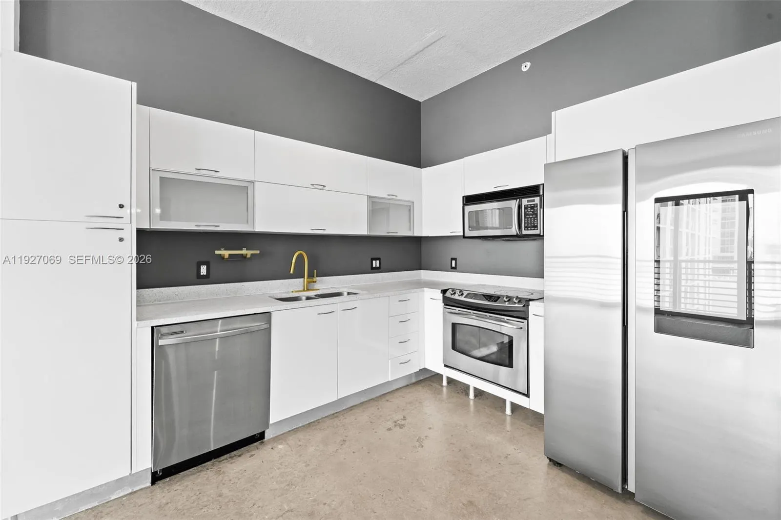 133 Ne 2nd Ave 1905, Miami, Florida 33132, Miami, Florida 33132, 1 Bedroom Bedrooms, ,1 BathroomBathrooms,Residential,For Sale,133 Ne 2nd Ave 1905, Miami, Florida 33132,A11927069