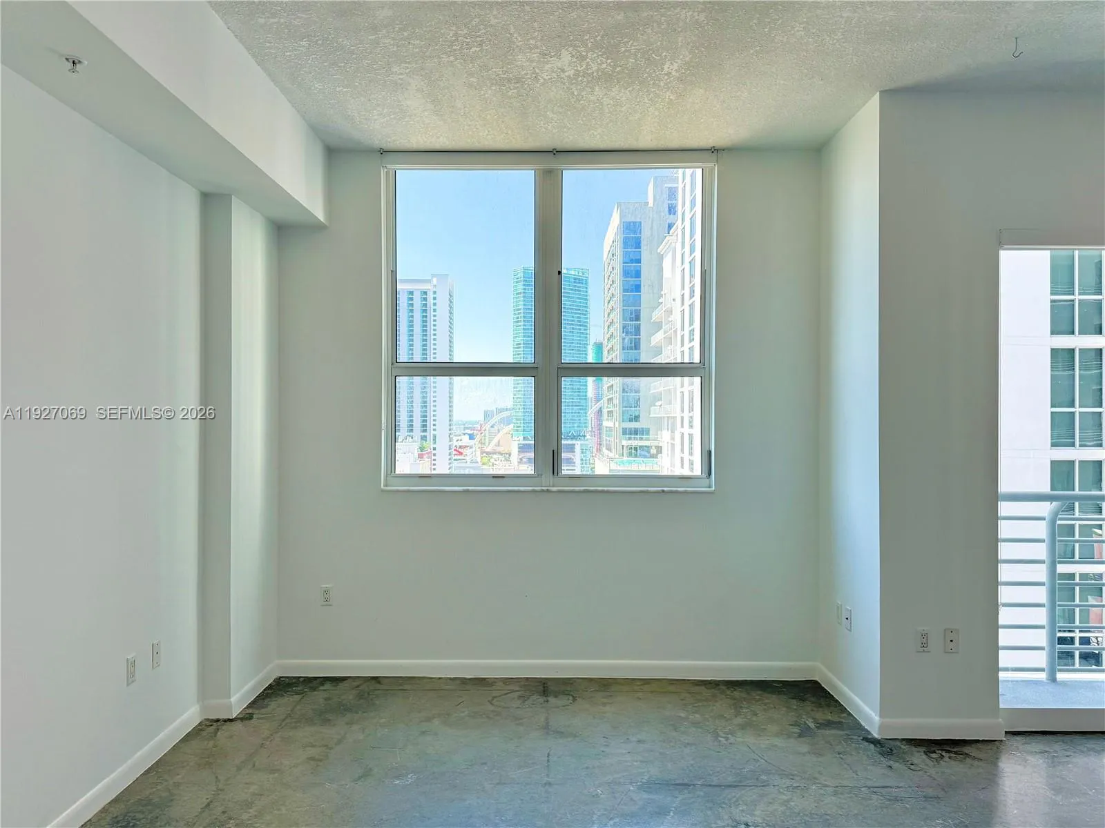 133 Ne 2nd Ave 1905, Miami, Florida 33132, Miami, Florida 33132, 1 Bedroom Bedrooms, ,1 BathroomBathrooms,Residential,For Sale,133 Ne 2nd Ave 1905, Miami, Florida 33132,A11927069