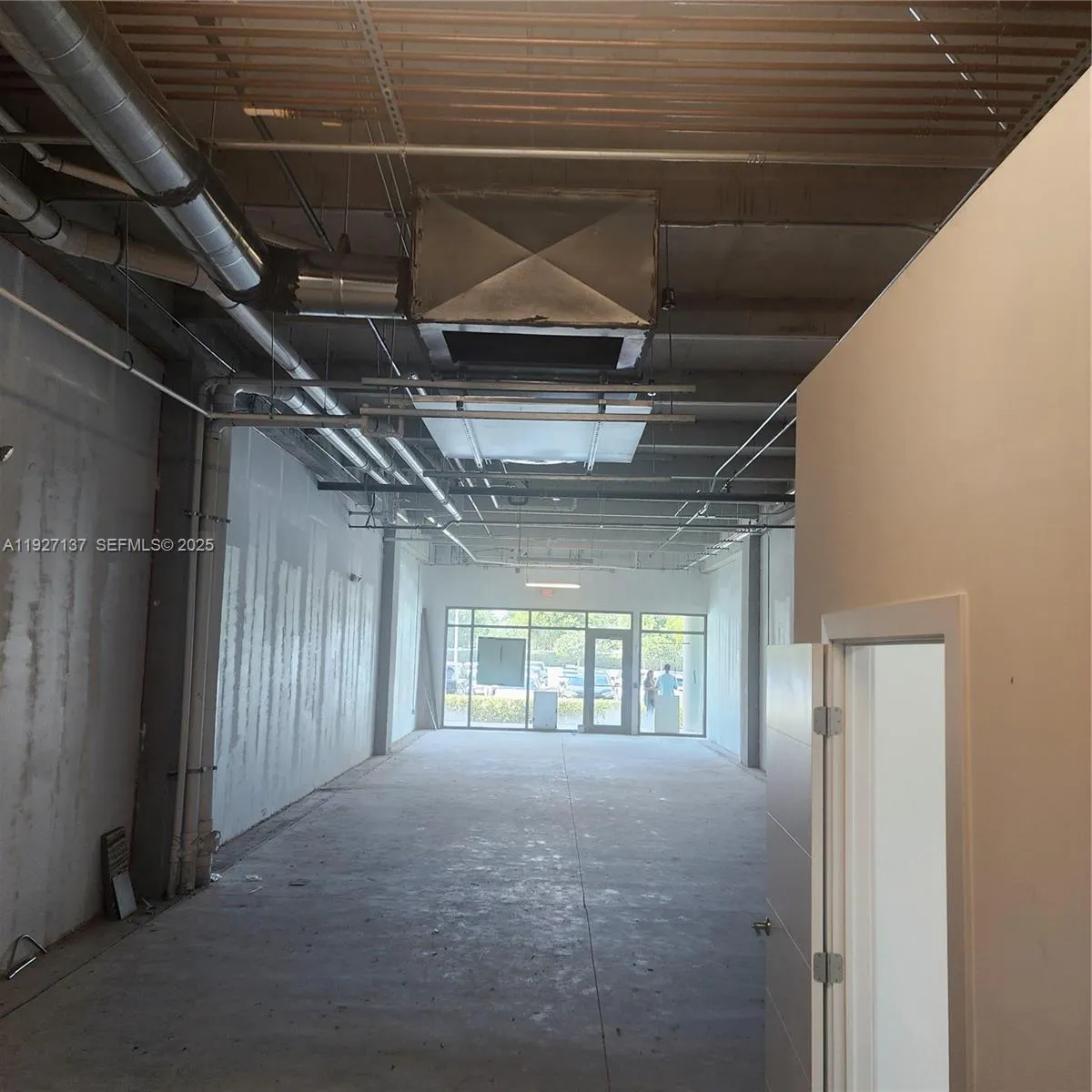 1695 Nw 110th Ave 103, Sweetwater, Florida 33172, Sweetwater, Florida 33172, ,Commercial Lease,For Rent,1695 Nw 110th Ave 103, Sweetwater, Florida 33172,A11927137