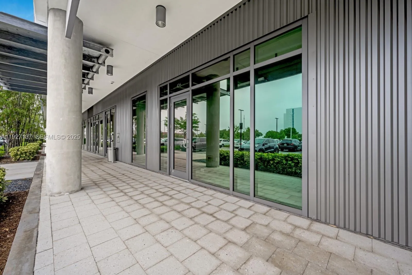 1695 Nw 110th Ave 103, Sweetwater, Florida 33172, Sweetwater, Florida 33172, ,Commercial Lease,For Rent,1695 Nw 110th Ave 103, Sweetwater, Florida 33172,A11927137