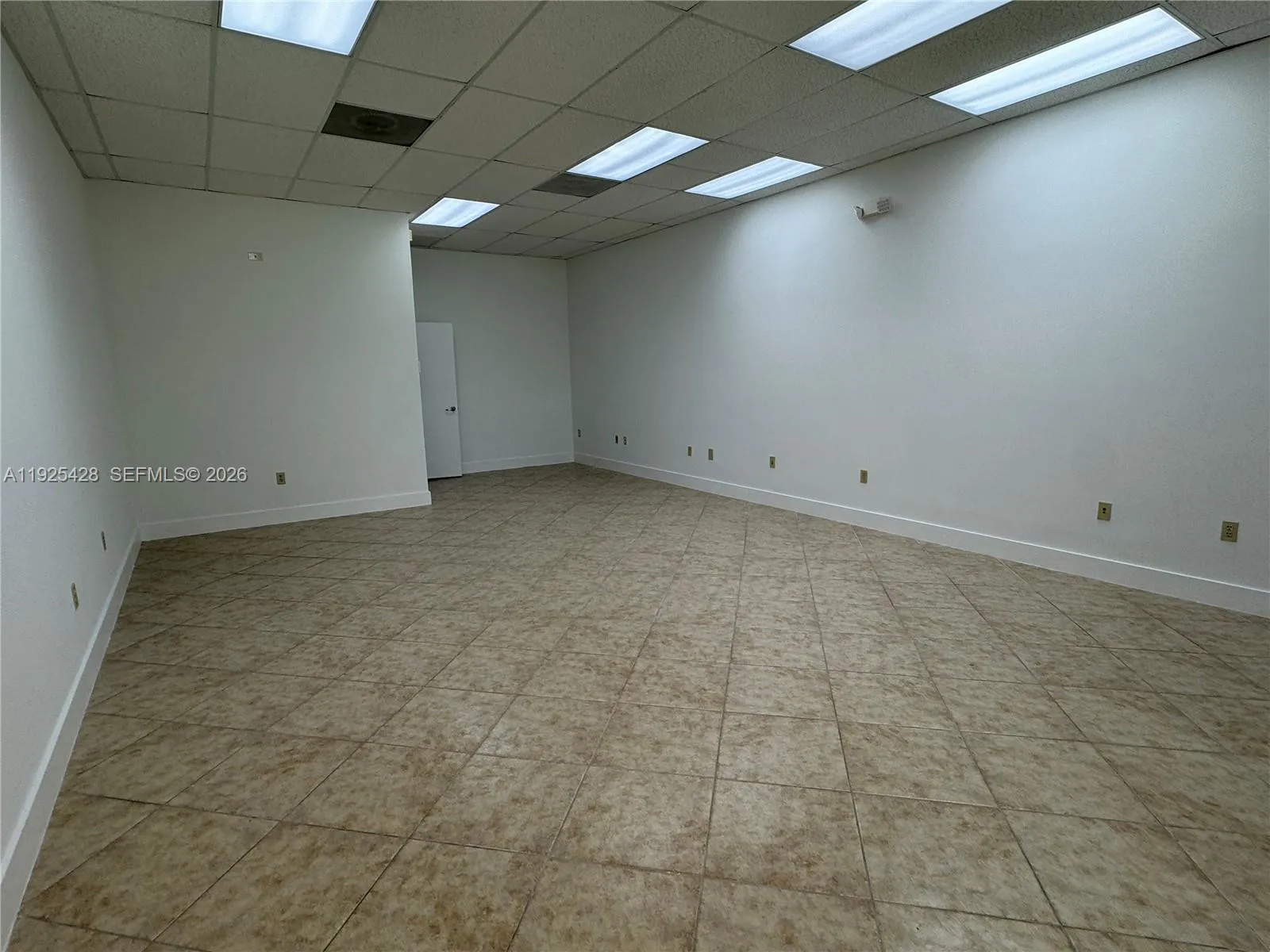 4005 Nw 114th Ave, Doral, Florida 33178, Doral, Florida 33178, ,Commercial Lease,For Rent,4005 Nw 114th Ave, Doral, Florida 33178,A11925428