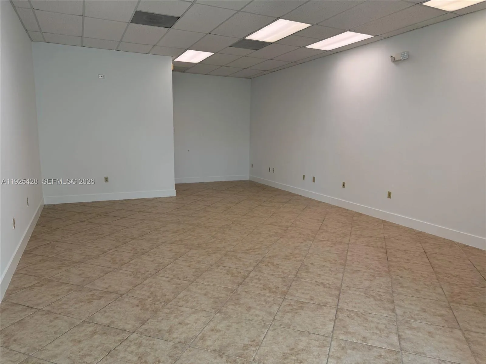 4005 Nw 114th Ave, Doral, Florida 33178, Doral, Florida 33178, ,Commercial Lease,For Rent,4005 Nw 114th Ave, Doral, Florida 33178,A11925428