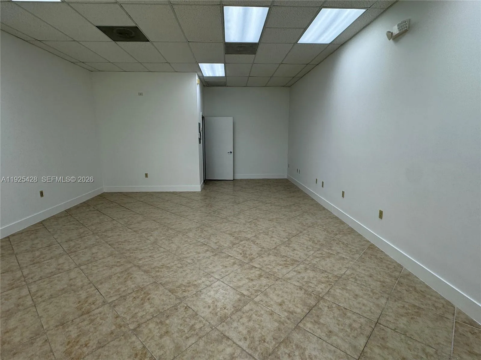 4005 Nw 114th Ave, Doral, Florida 33178, Doral, Florida 33178, ,Commercial Lease,For Rent,4005 Nw 114th Ave, Doral, Florida 33178,A11925428