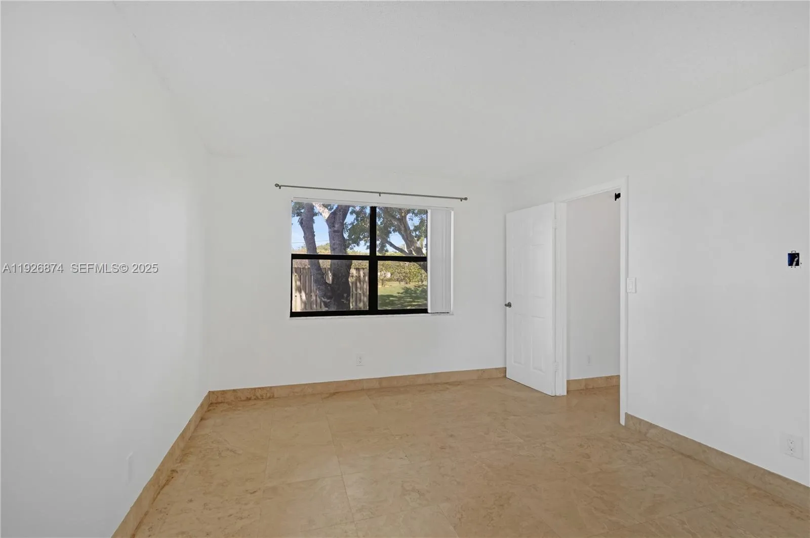 15801 W Waterside Circle 101, Sunrise, Florida 333, Sunrise, Florida 33326, 2 Bedrooms Bedrooms, ,2 BathroomsBathrooms,Residential,For Sale,15801 W Waterside Circle 101, Sunrise, Florida 333,A11926874