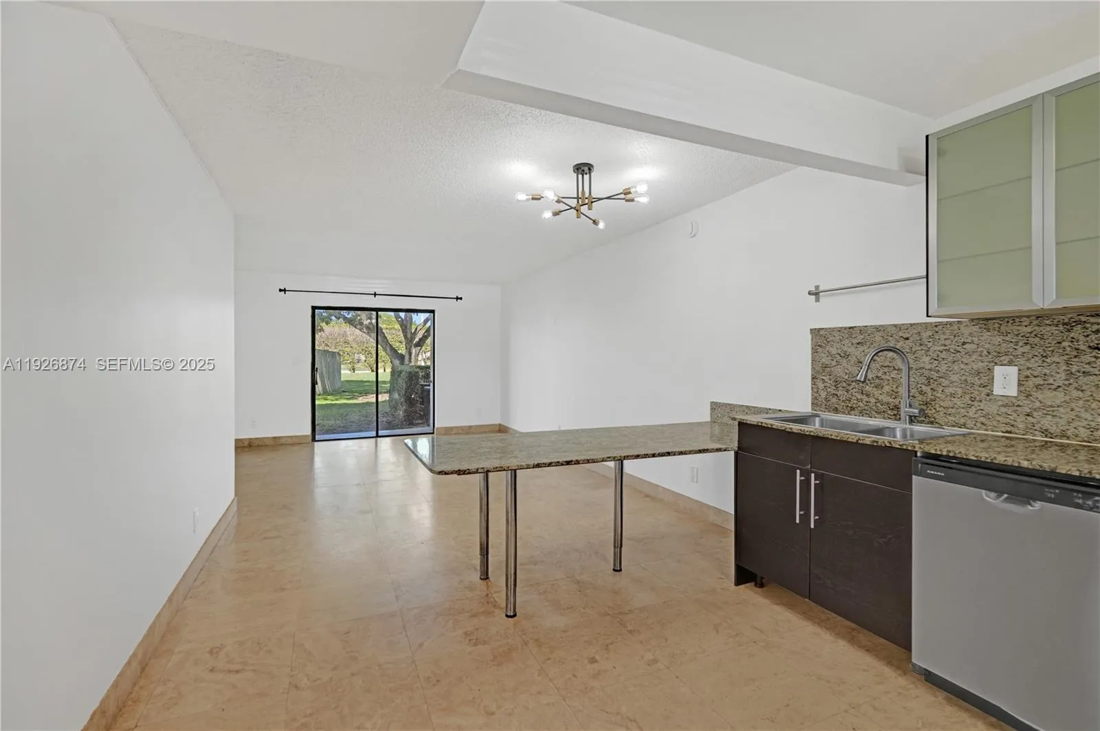 15801 W Waterside Circle 101, Sunrise, Florida 333, Sunrise, Florida 33326, 2 Bedrooms Bedrooms, ,2 BathroomsBathrooms,Residential,For Sale,15801 W Waterside Circle 101, Sunrise, Florida 333,A11926874