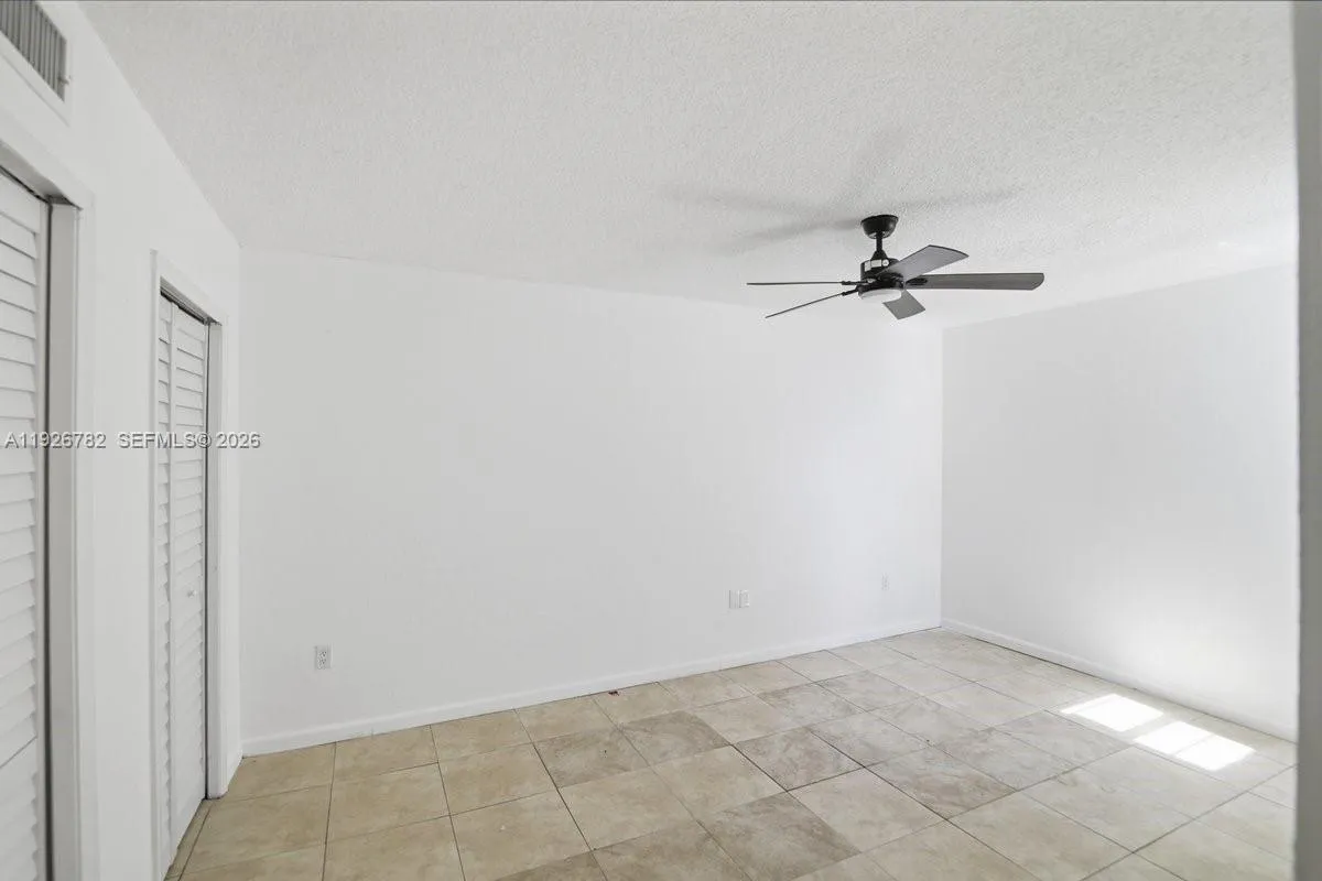 5050 Nw 7th St 806, Miami, Florida 33126, Miami, Florida 33126, 2 Bedrooms Bedrooms, ,2 BathroomsBathrooms,Residential Lease,For Rent,5050 Nw 7th St 806, Miami, Florida 33126,A11926782