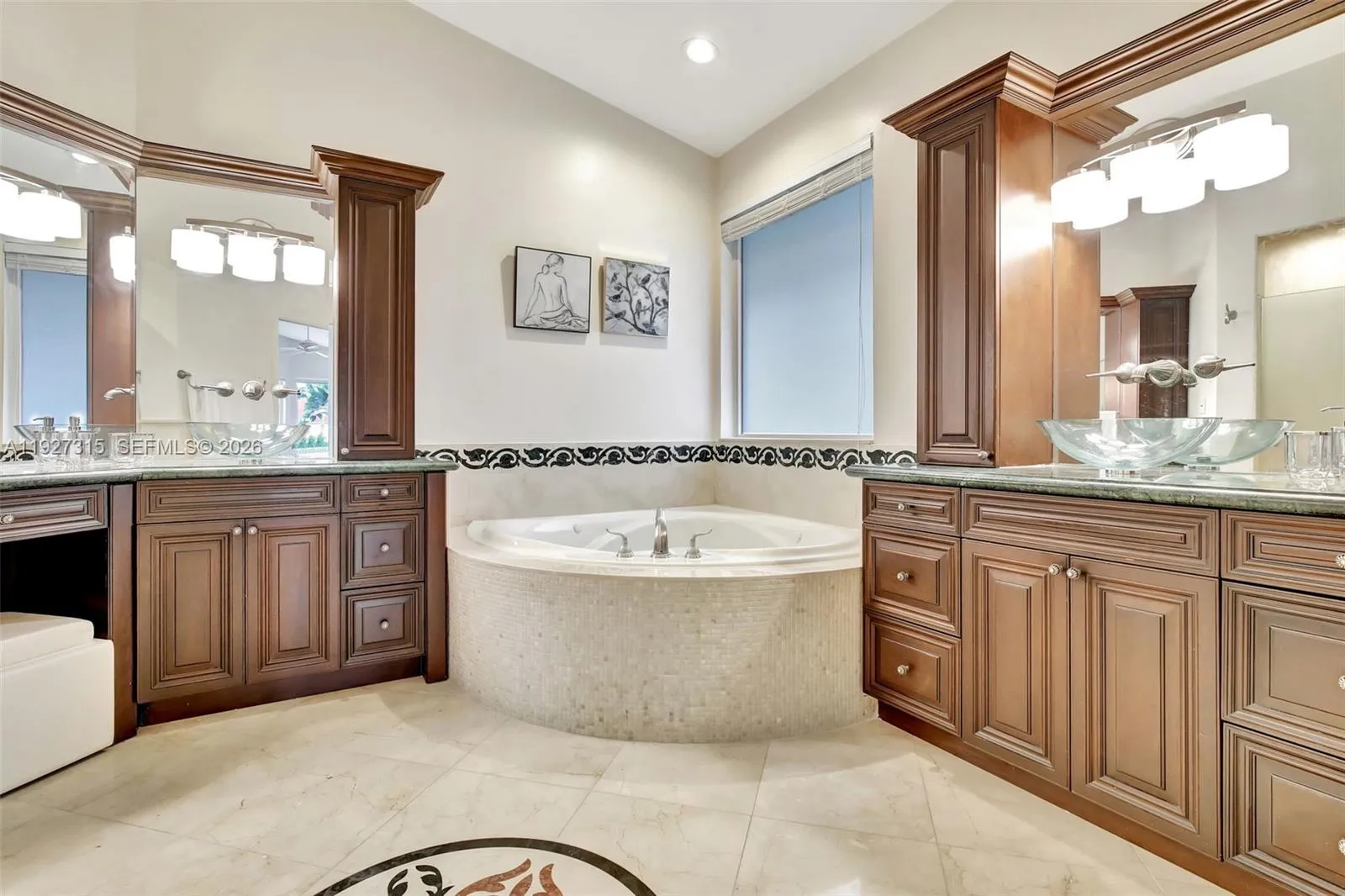 2922 Medinah, Weston, Florida 33332, Weston, Florida 33332, 6 Bedrooms Bedrooms, ,3 BathroomsBathrooms,Residential Lease,For Rent,2922 Medinah, Weston, Florida 33332,A11927315