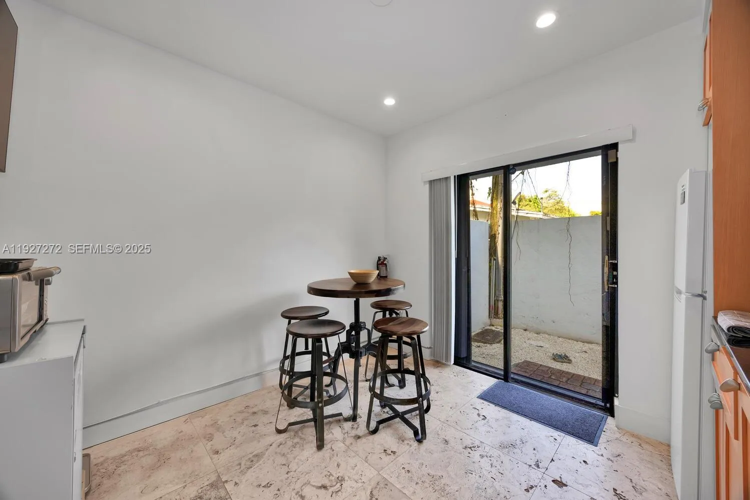 133 Grand Ave A, Coral Gables, Florida 33133, Coral Gables, Florida 33133, ,Commercial Lease,For Rent,133 Grand Ave A, Coral Gables, Florida 33133,A11927272