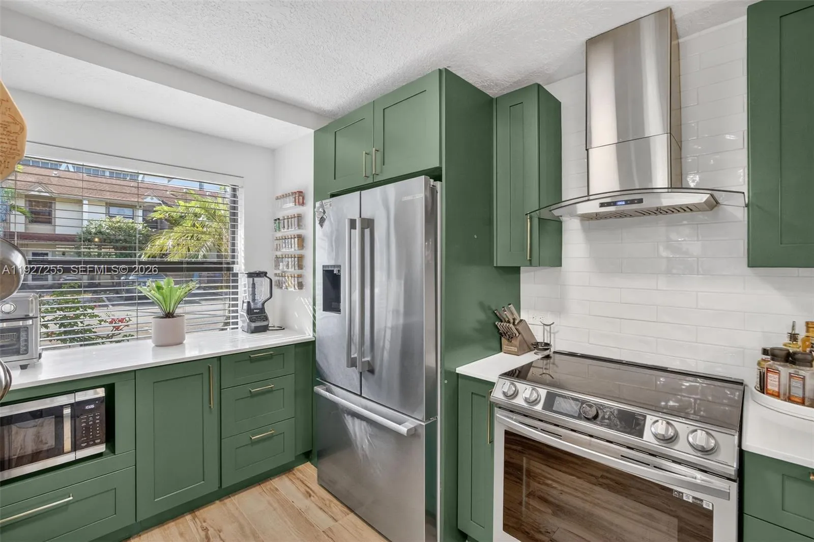 237 City View Dr 237, Fort Lauderdale, Florida 333, Fort Lauderdale, Florida 33311, 3 Bedrooms Bedrooms, 7 Rooms Rooms,2 BathroomsBathrooms,Residential,For Sale,237 City View Dr 237, Fort Lauderdale, Florida 333,A11927255