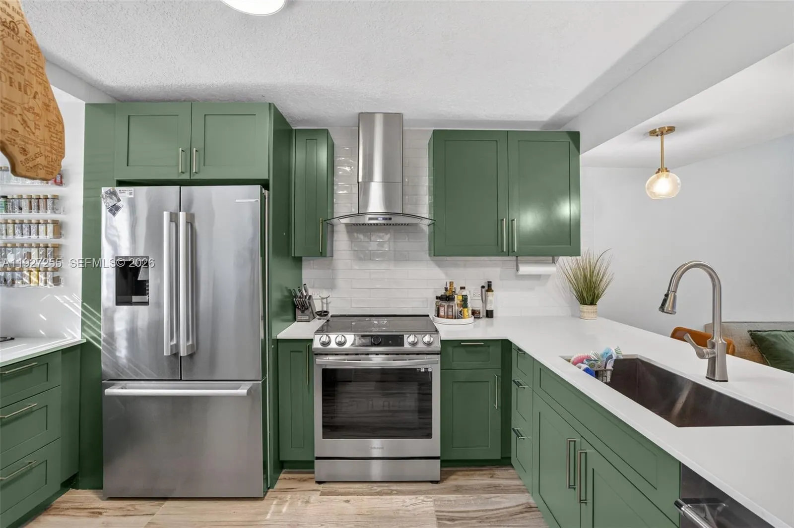 237 City View Dr 237, Fort Lauderdale, Florida 333, Fort Lauderdale, Florida 33311, 3 Bedrooms Bedrooms, 7 Rooms Rooms,2 BathroomsBathrooms,Residential,For Sale,237 City View Dr 237, Fort Lauderdale, Florida 333,A11927255