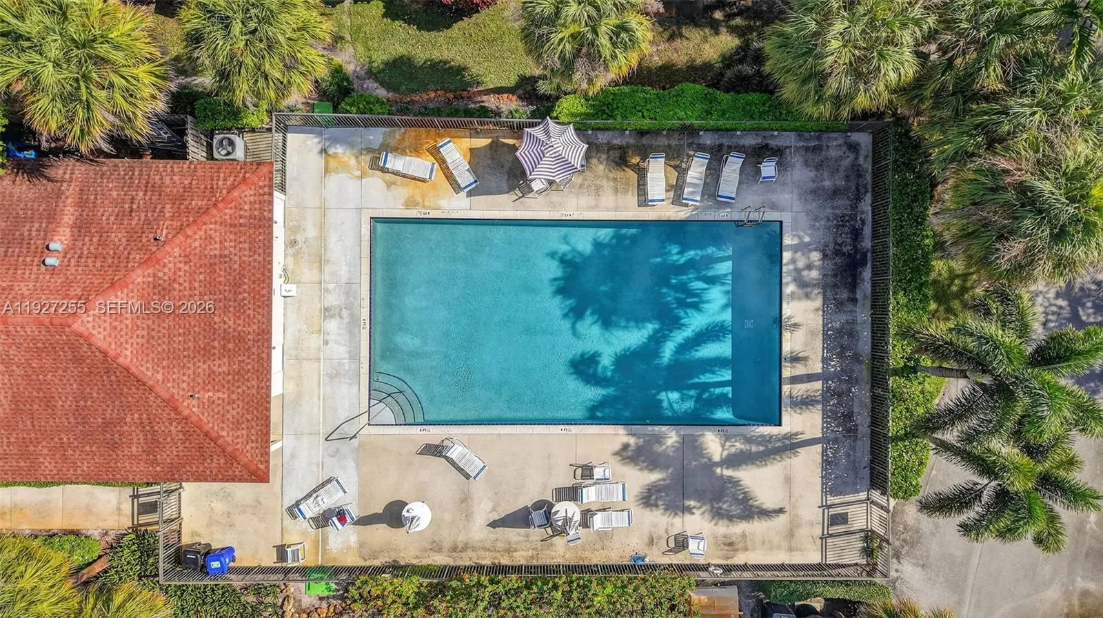 237 City View Dr 237, Fort Lauderdale, Florida 333, Fort Lauderdale, Florida 33311, 3 Bedrooms Bedrooms, 7 Rooms Rooms,2 BathroomsBathrooms,Residential,For Sale,237 City View Dr 237, Fort Lauderdale, Florida 333,A11927255