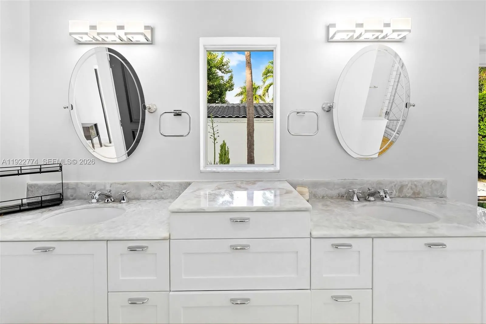 5181 La Gorce Dr, Miami Beach, Florida 33140, Miami Beach, Florida 33140, 5 Bedrooms Bedrooms, ,5 BathroomsBathrooms,Residential,For Sale,5181 La Gorce Dr, Miami Beach, Florida 33140,A11922774