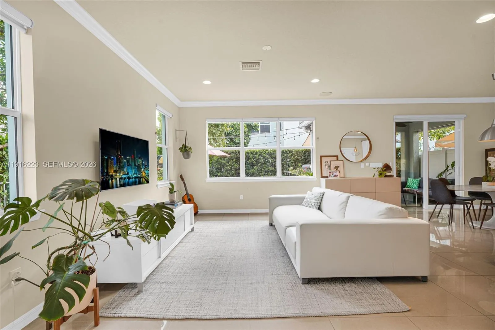 3936 Mahogany Ln, Hollywood, Florida 33021, Hollywood, Florida 33021, 3 Bedrooms Bedrooms, ,2 BathroomsBathrooms,Residential,For Sale,3936 Mahogany Ln, Hollywood, Florida 33021,A11916223