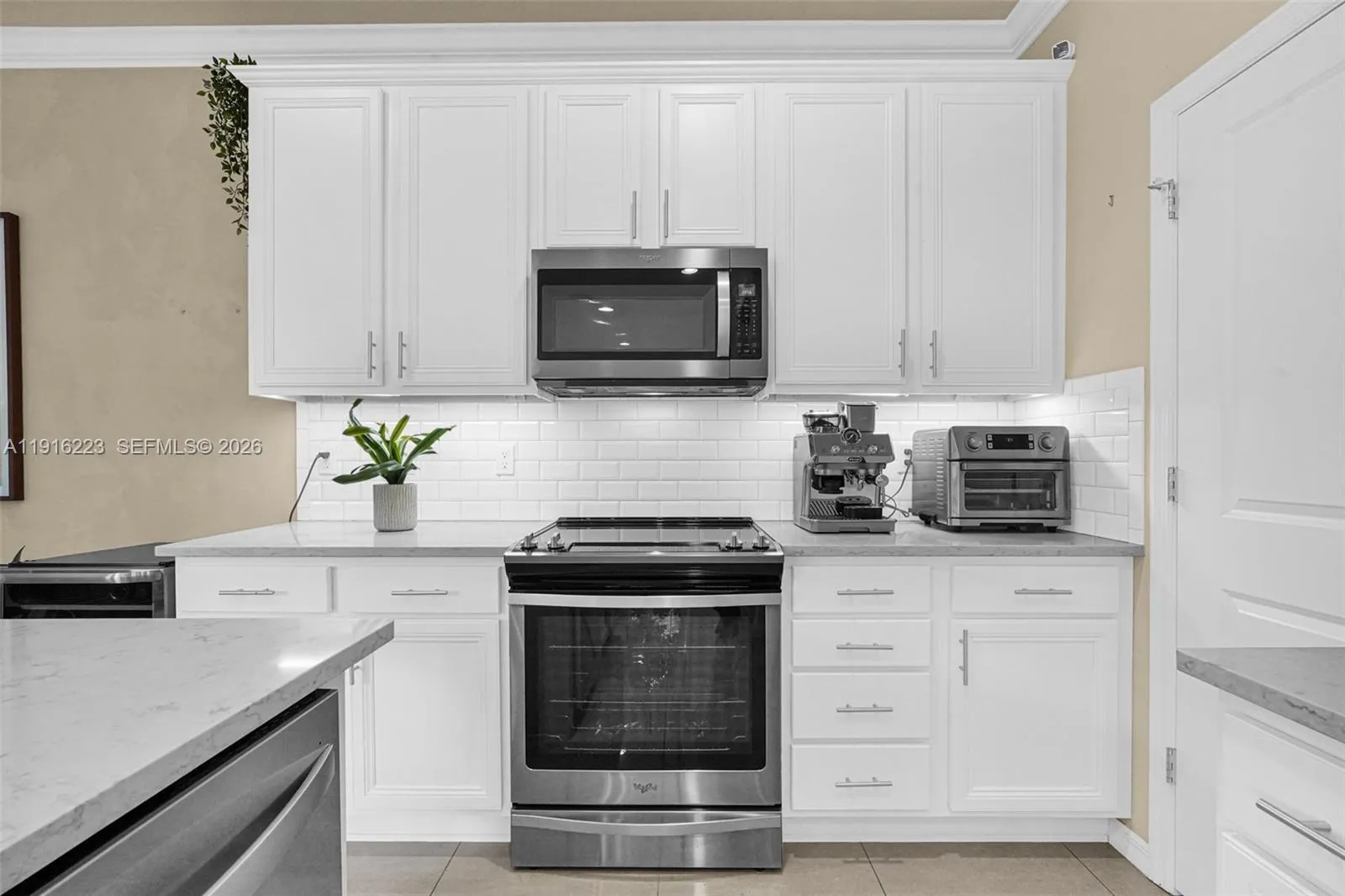 3936 Mahogany Ln, Hollywood, Florida 33021, Hollywood, Florida 33021, 3 Bedrooms Bedrooms, ,2 BathroomsBathrooms,Residential,For Sale,3936 Mahogany Ln, Hollywood, Florida 33021,A11916223