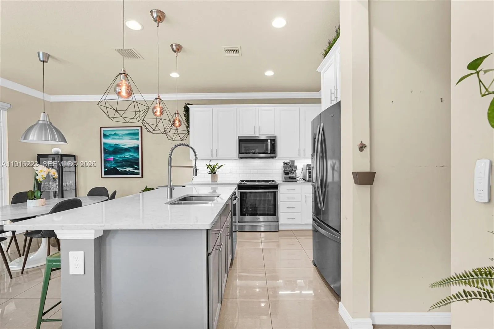 3936 Mahogany Ln, Hollywood, Florida 33021, Hollywood, Florida 33021, 3 Bedrooms Bedrooms, ,2 BathroomsBathrooms,Residential,For Sale,3936 Mahogany Ln, Hollywood, Florida 33021,A11916223