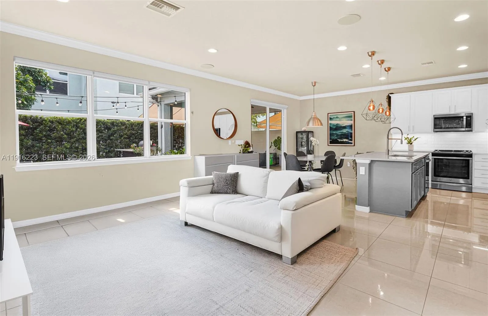 3936 Mahogany Ln, Hollywood, Florida 33021, Hollywood, Florida 33021, 3 Bedrooms Bedrooms, ,2 BathroomsBathrooms,Residential,For Sale,3936 Mahogany Ln, Hollywood, Florida 33021,A11916223