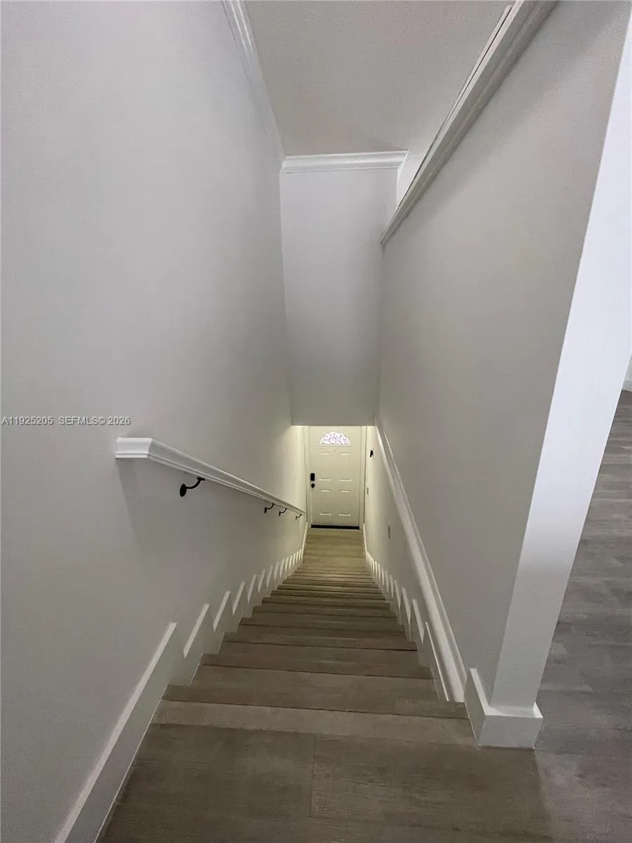 3375 W 76th St 211, Hialeah, Florida 33018, Hialeah, Florida 33018, 2 Bedrooms Bedrooms, ,2 BathroomsBathrooms,Residential,For Sale,3375 W 76th St 211, Hialeah, Florida 33018,A11925205