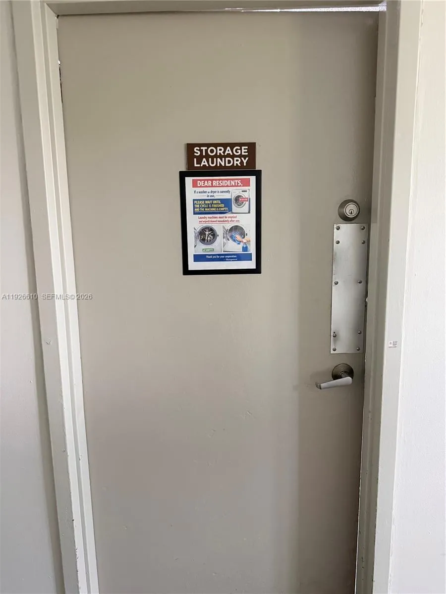 Sunny Isles Beach, Florida 33160, 1 Bedroom Bedrooms, ,1 BathroomBathrooms,Residential Lease,For Rent,A11926610