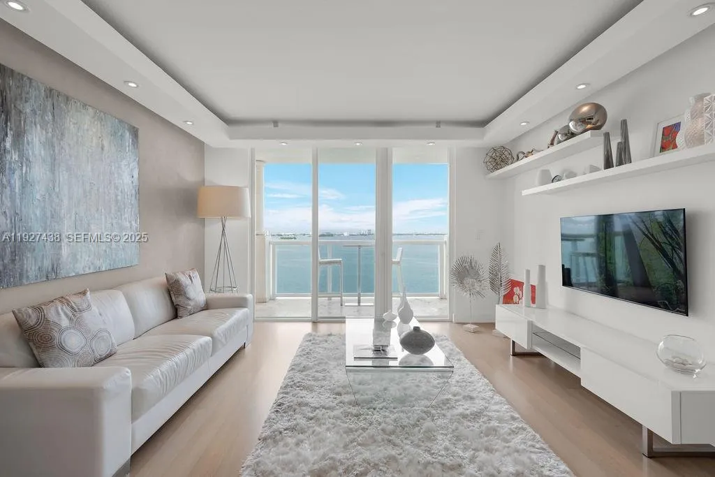 1625 Kennedy Cswy 1004d, North Bay Village, Florid, North Bay Village, Florida 33141, 1 Bedroom Bedrooms, ,1 BathroomBathrooms,Residential,For Sale,1625 Kennedy Cswy 1004d, North Bay Village, Florid,A11927438