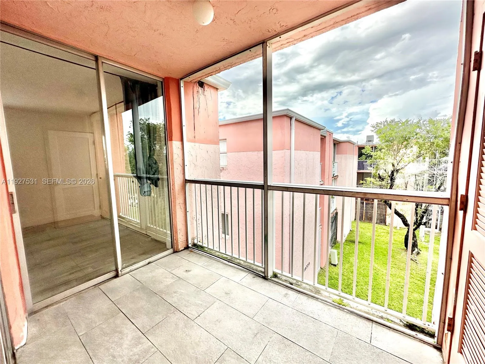 19751 Sw 114th Ave 349, Miami, Florida 33157, Miami, Florida 33157, 2 Bedrooms Bedrooms, ,2 BathroomsBathrooms,Residential Lease,For Rent,19751 Sw 114th Ave 349, Miami, Florida 33157,A11927531
