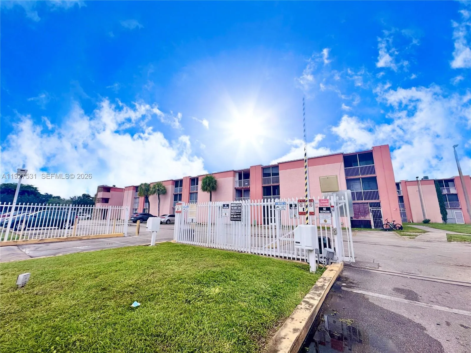 19751 Sw 114th Ave 349, Miami, Florida 33157, Miami, Florida 33157, 2 Bedrooms Bedrooms, ,2 BathroomsBathrooms,Residential Lease,For Rent,19751 Sw 114th Ave 349, Miami, Florida 33157,A11927531